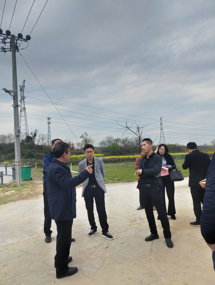 1553593327382468.png blob.png